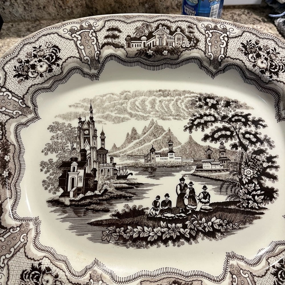 Two's Company Brown and White Scenic Platter